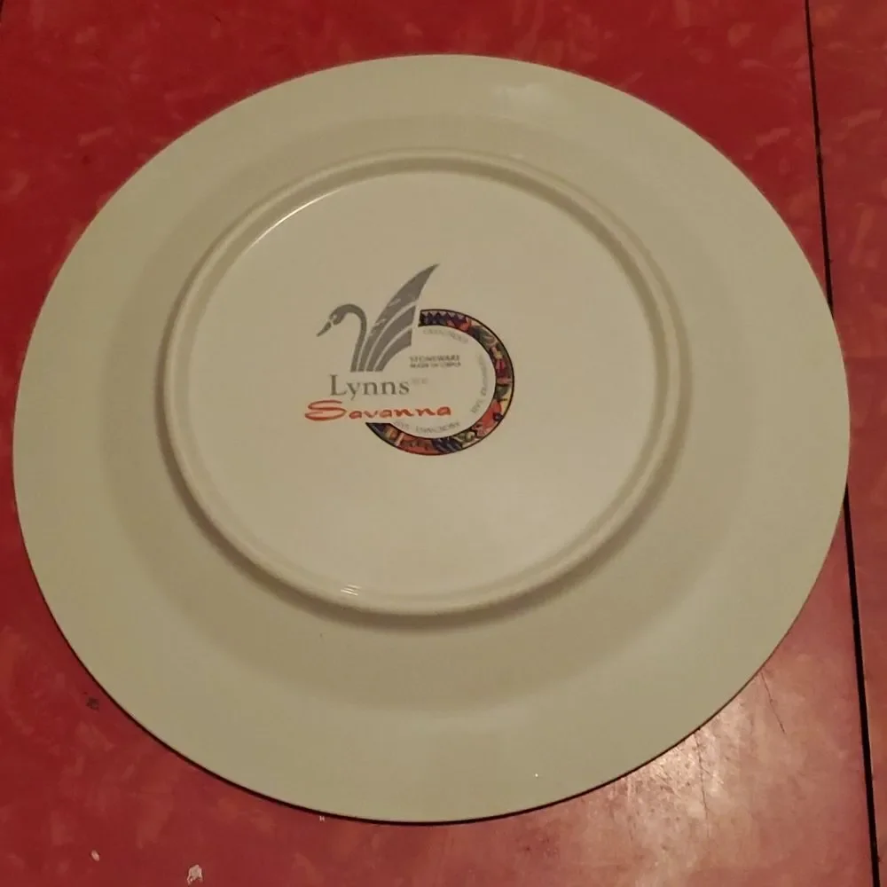 Lynns Stoneware Savanna Rim Dinner Plate 10 5/8